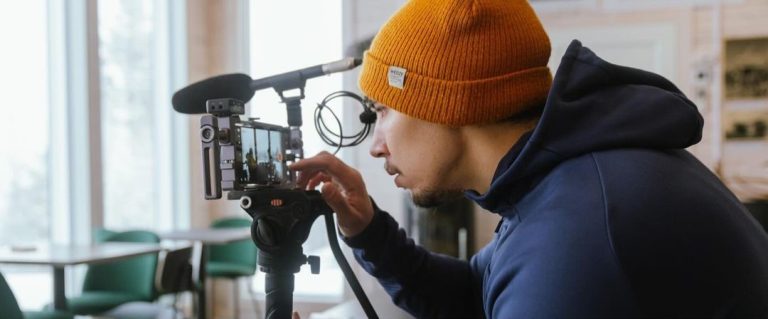 Al via la tredicesima edizione di A tutto schermo per il 2024: nell’innovazione tecnologica